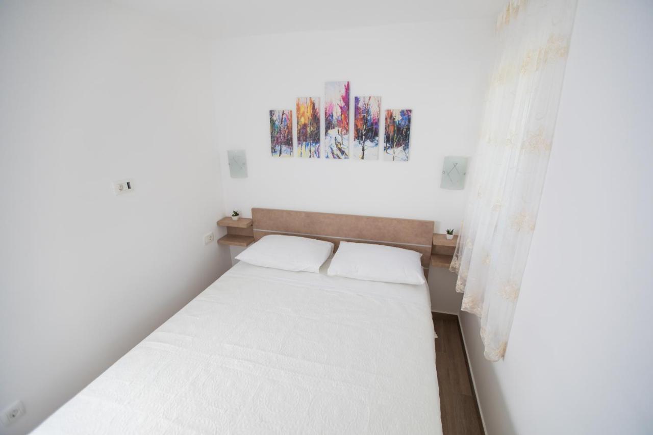 Apartman Roza Podstrana Exterior photo